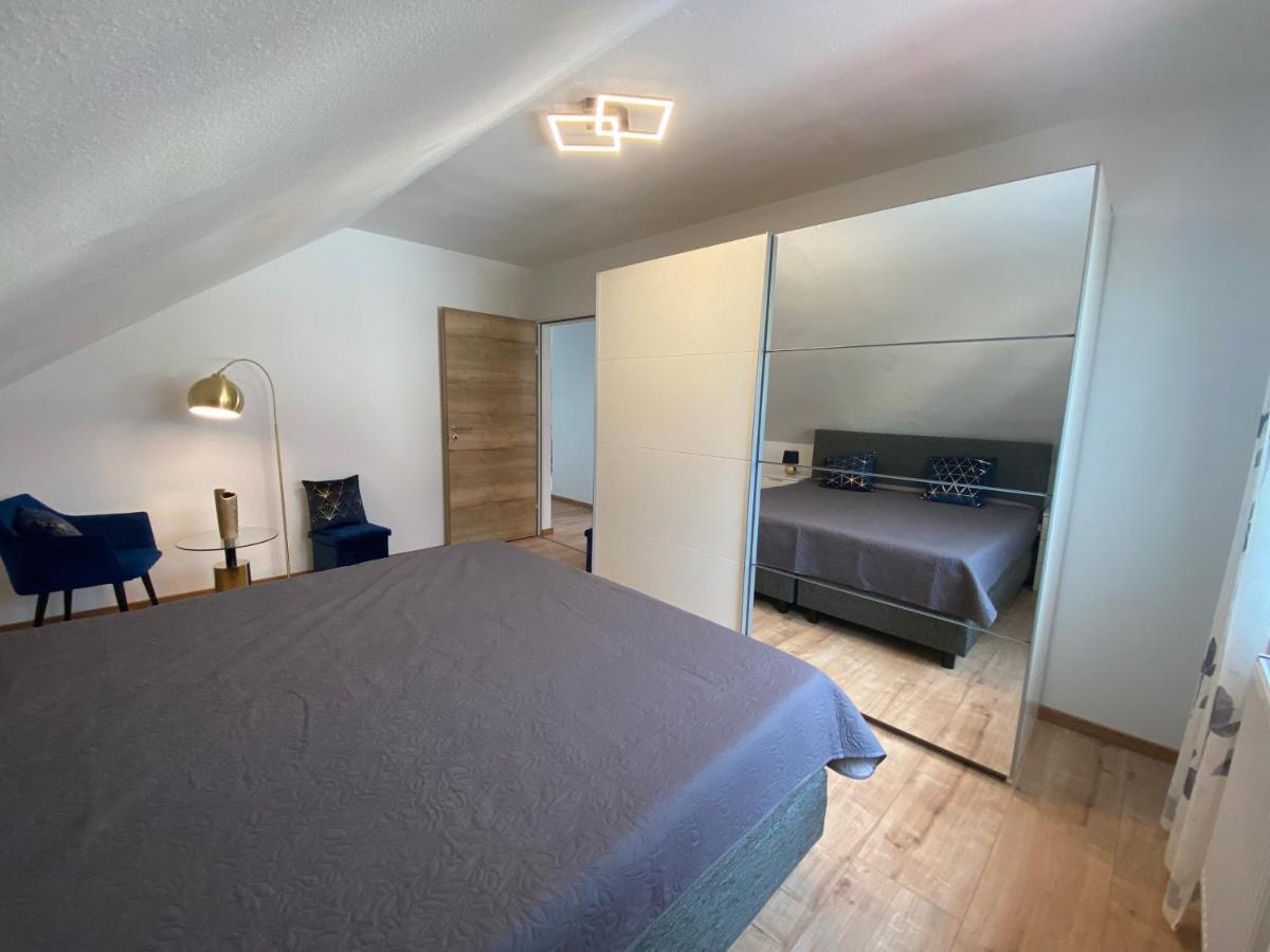 Ferienwohnung Fuchs Himmelkron Luaran gambar